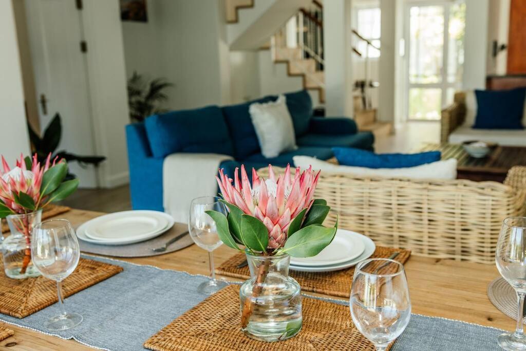 Avisa - 4 Bedroom With Majestic Ocean Views Villa *