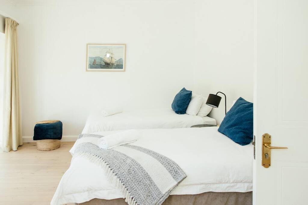 Villa Avisa - 4 Bedroom With Majestic Ocean Views