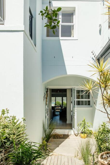 Avisa - 4 Bedroom With Majestic Ocean Views Villa *