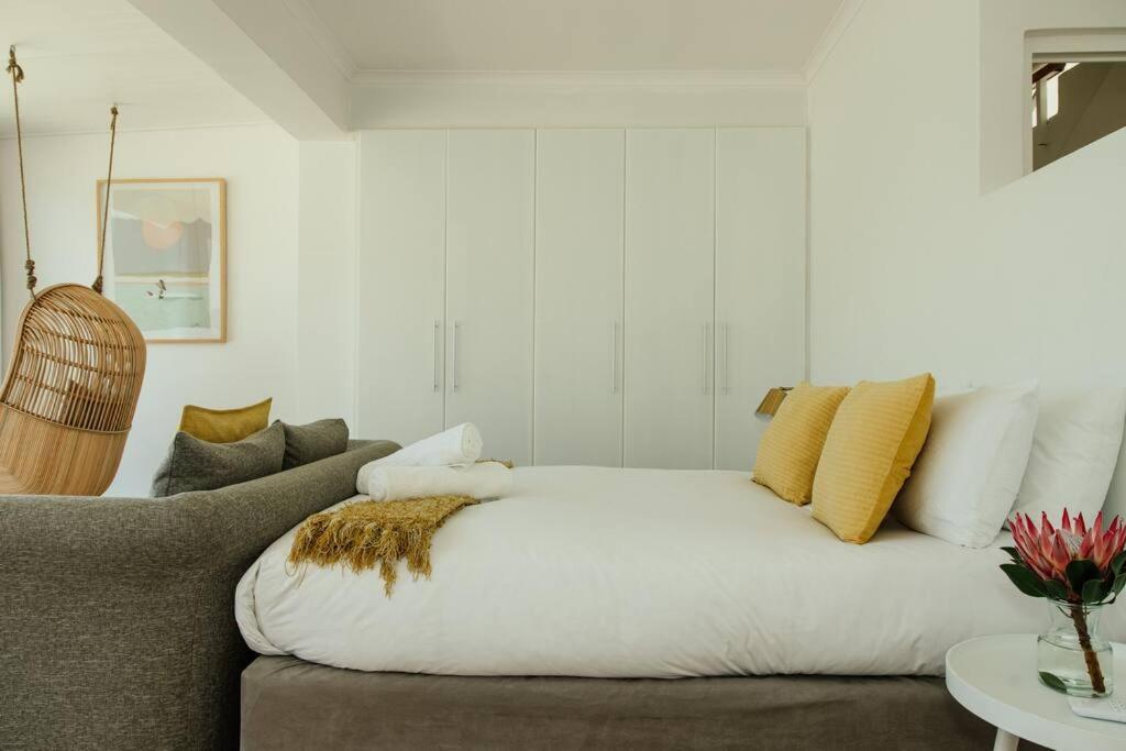 Villa Avisa - 4 Bedroom With Majestic Ocean Views *